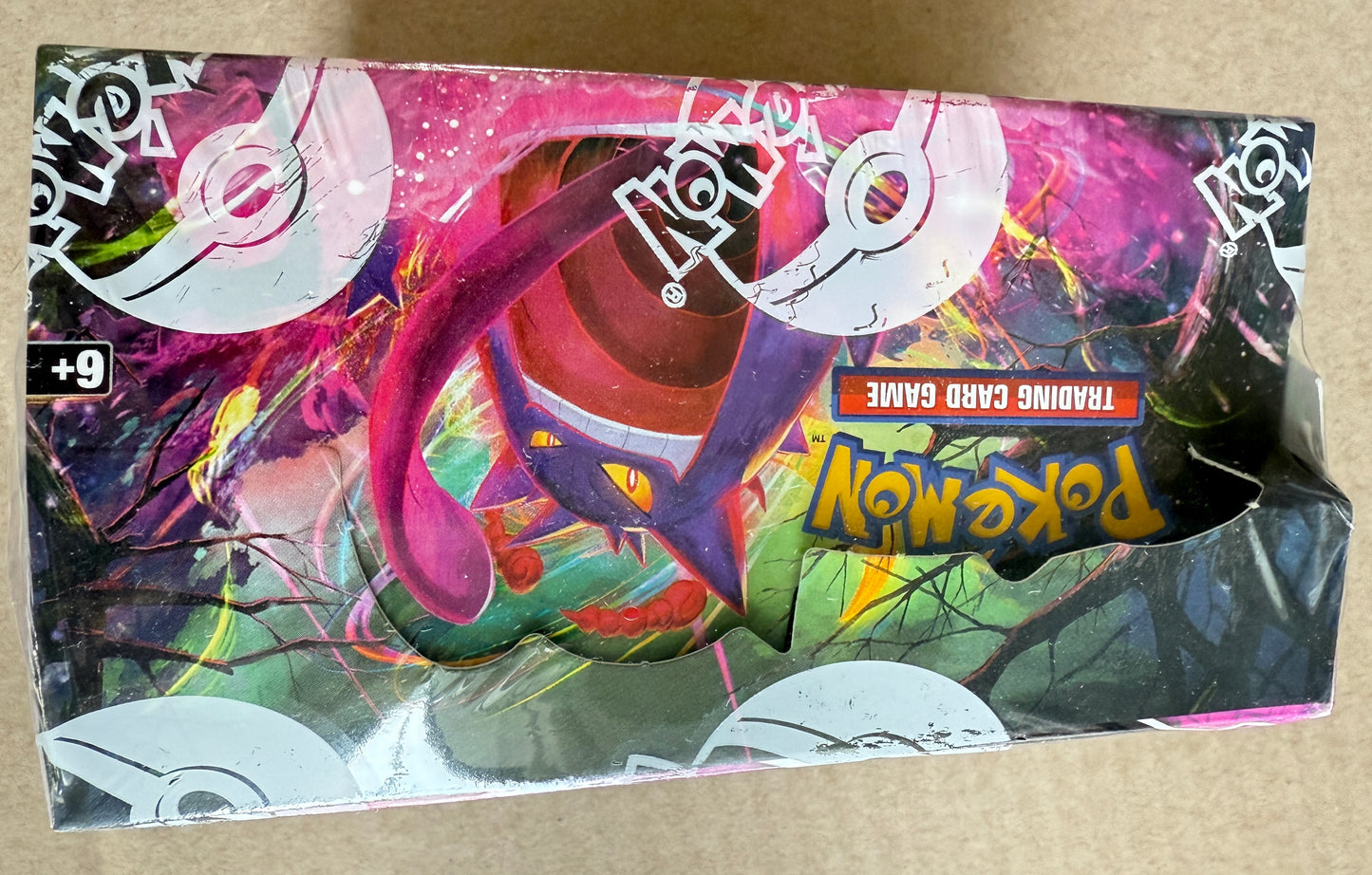 Fusion Strike Booster Box (packaging imperfections)