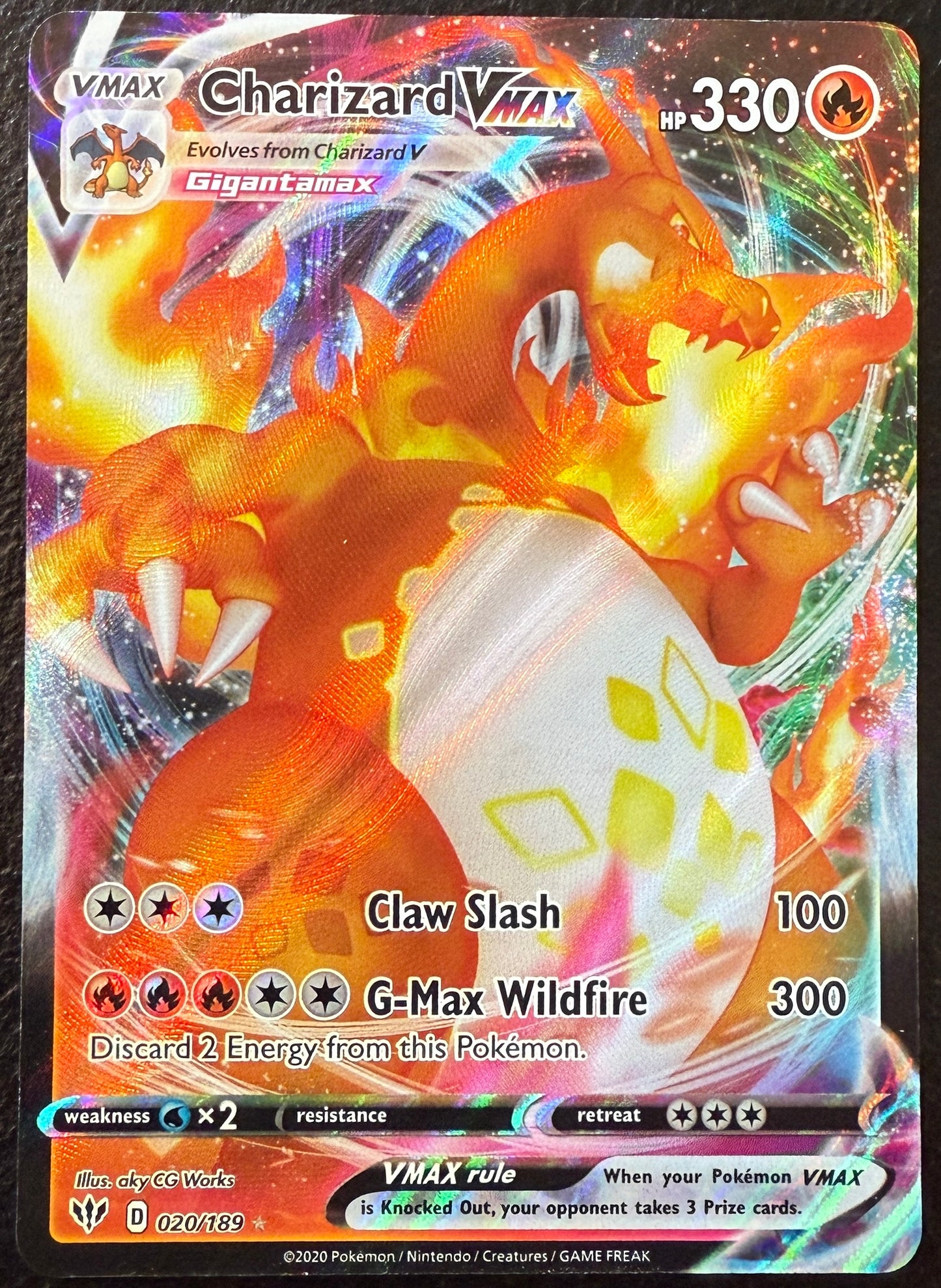 Charizard VMAX - Darkness Ablaze - 020/189 - Ultra Rare