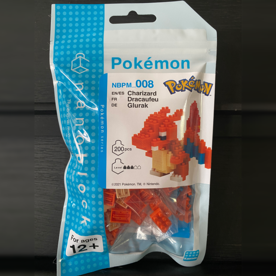 Charizard Nanoblock Set